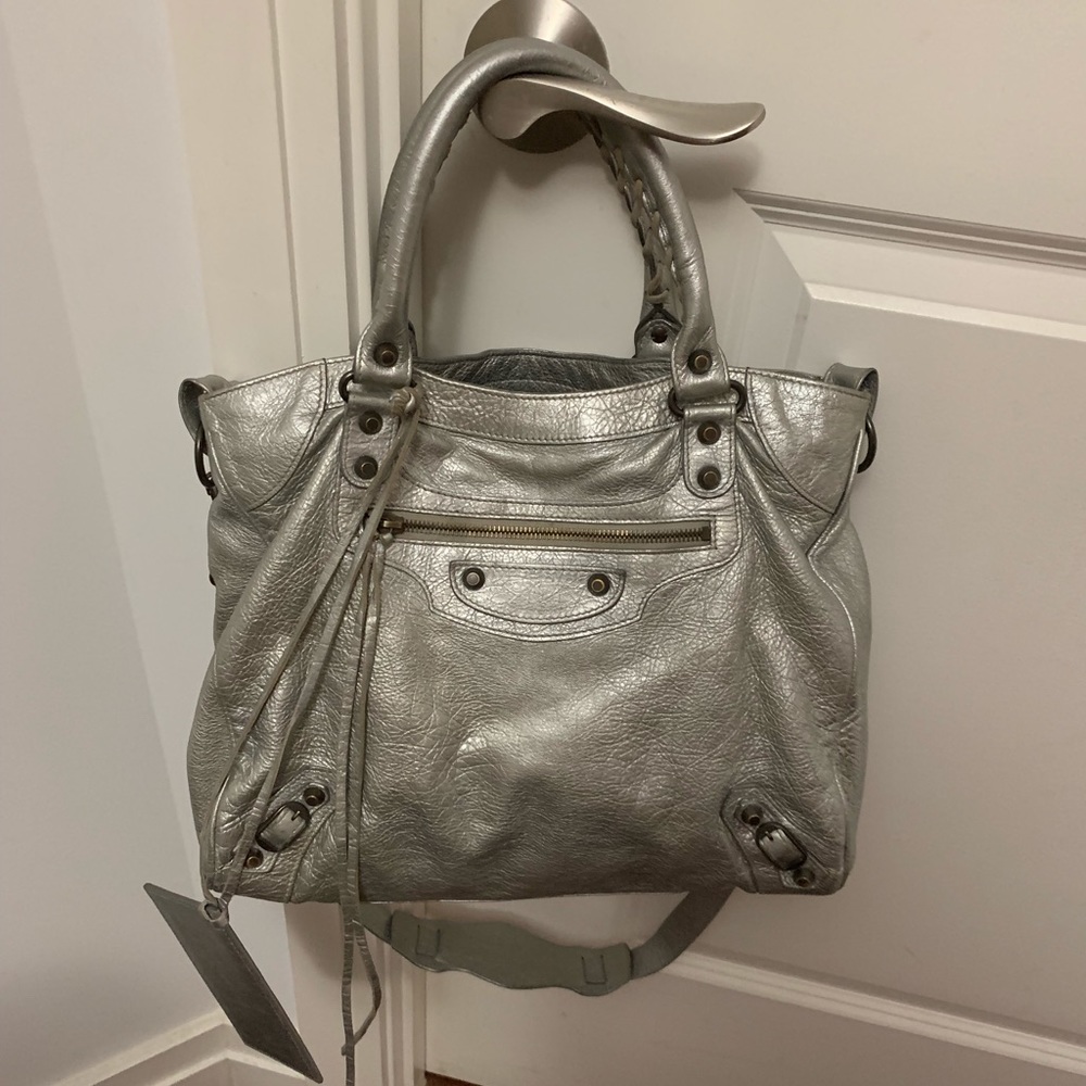 Balenciaga Classic Velo Crossbody - Gris Aluminum
